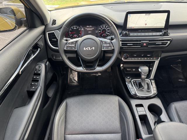 used 2023 Kia Seltos car, priced at $20,765