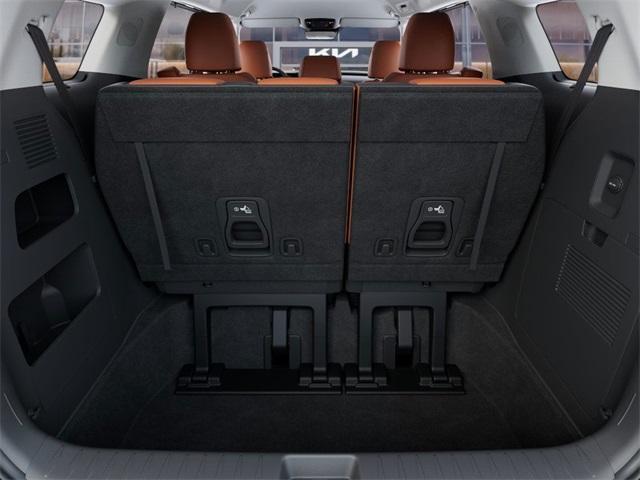 new 2025 Kia Carnival car, priced at $40,972