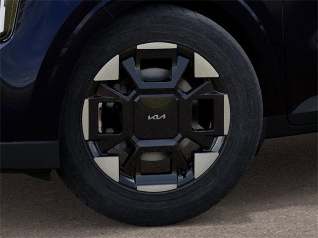 new 2025 Kia Carnival car, priced at $40,972
