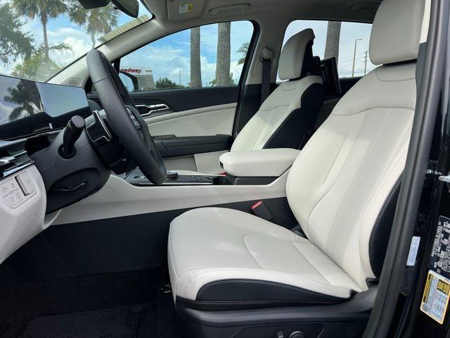 new 2026 Kia Sportage Hybrid car, priced at $34,135