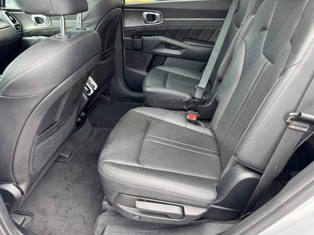 used 2022 Kia Sorento car, priced at $30,462