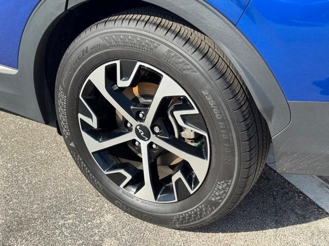 used 2024 Kia Sportage car, priced at $25,502