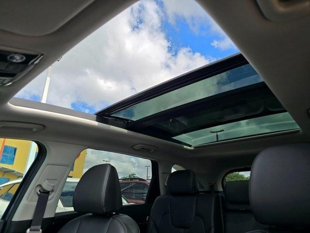 new 2025 Kia Sorento car, priced at $35,292