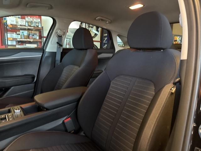 new 2025 Kia K5 car, priced at $26,408