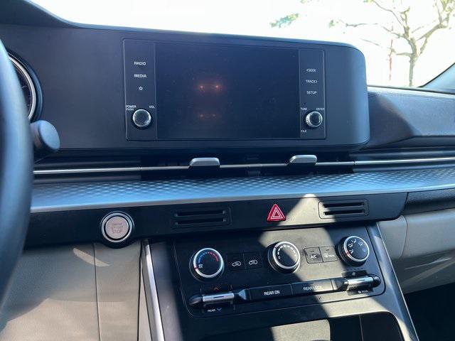 used 2023 Kia Carnival car, priced at $30,696