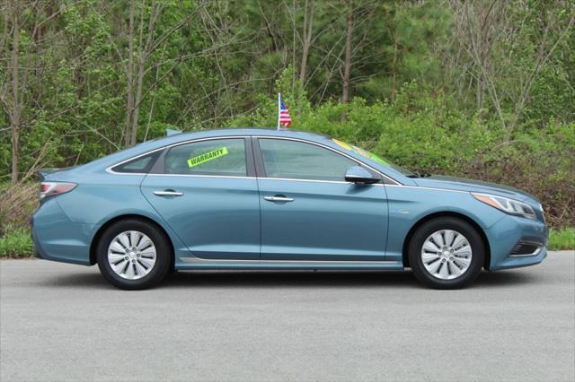 used 2016 Hyundai Sonata Hybrid car, priced at $10,995