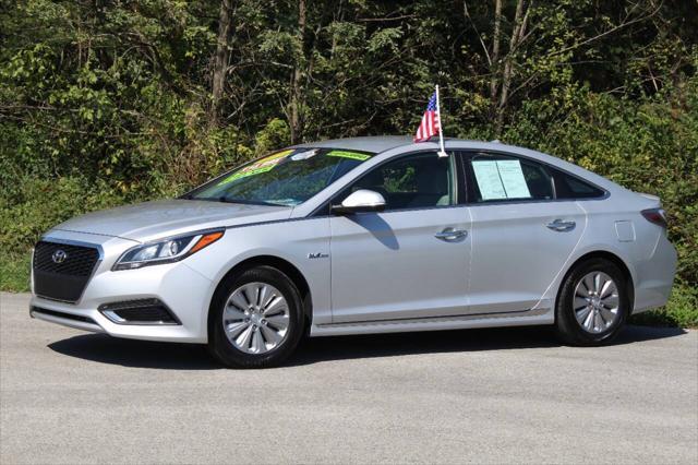 used 2016 Hyundai Sonata Hybrid car, priced at $14,995