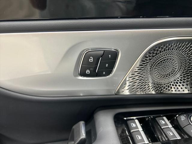 new 2025 Lincoln Nautilus car, priced at $65,594