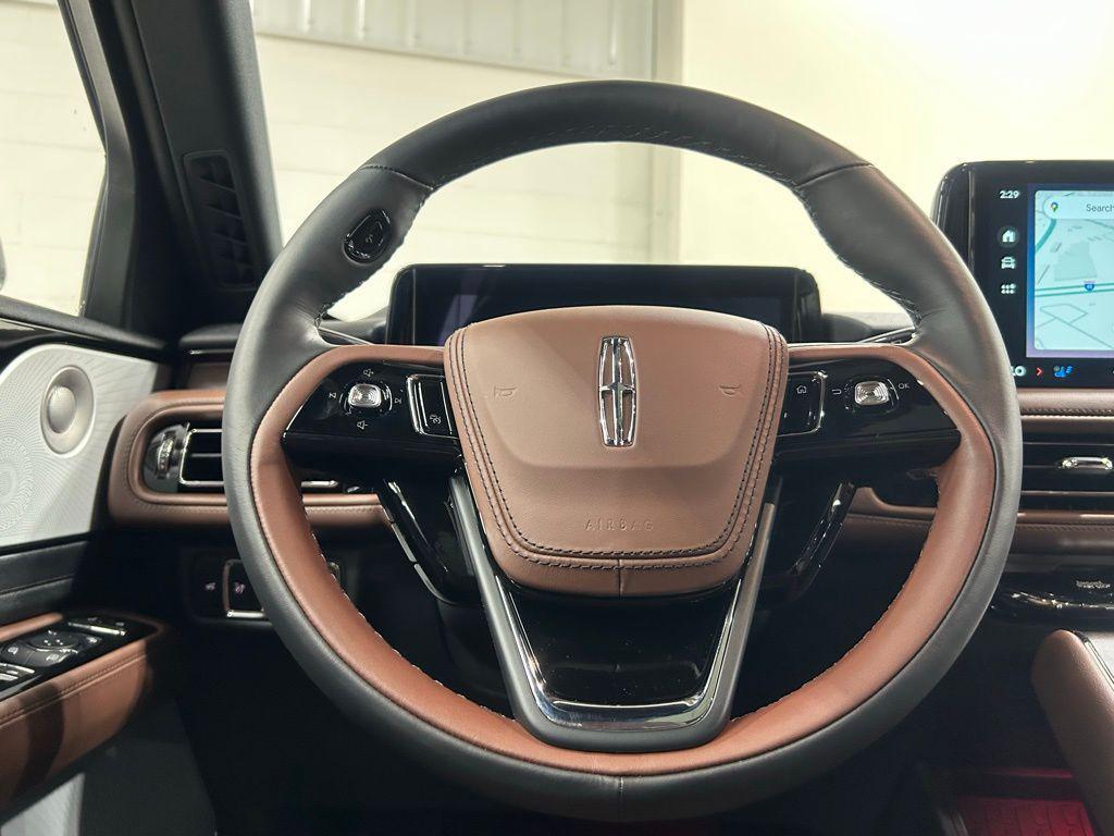 new 2025 Lincoln Aviator car, priced at $78,870