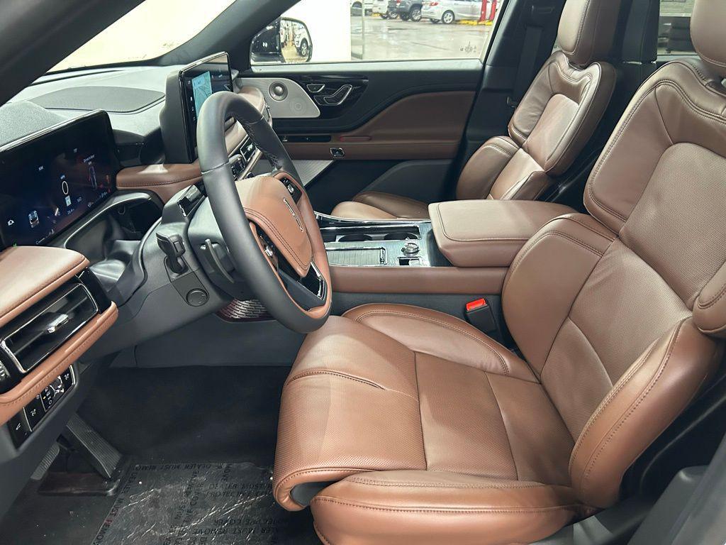new 2025 Lincoln Aviator car, priced at $78,870