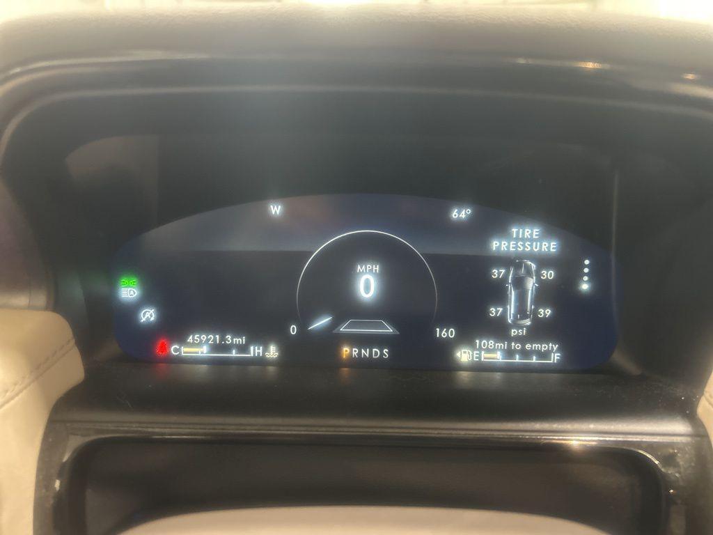 used 2022 Lincoln Nautilus car, priced at $34,901
