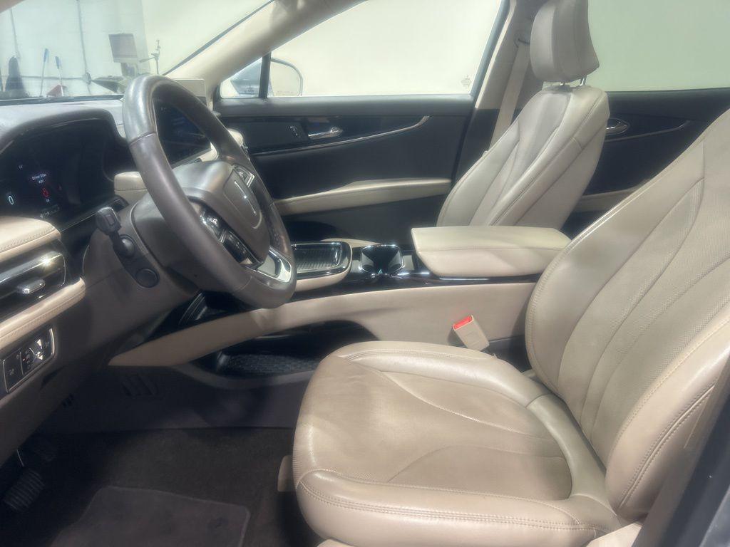 used 2022 Lincoln Nautilus car, priced at $34,901