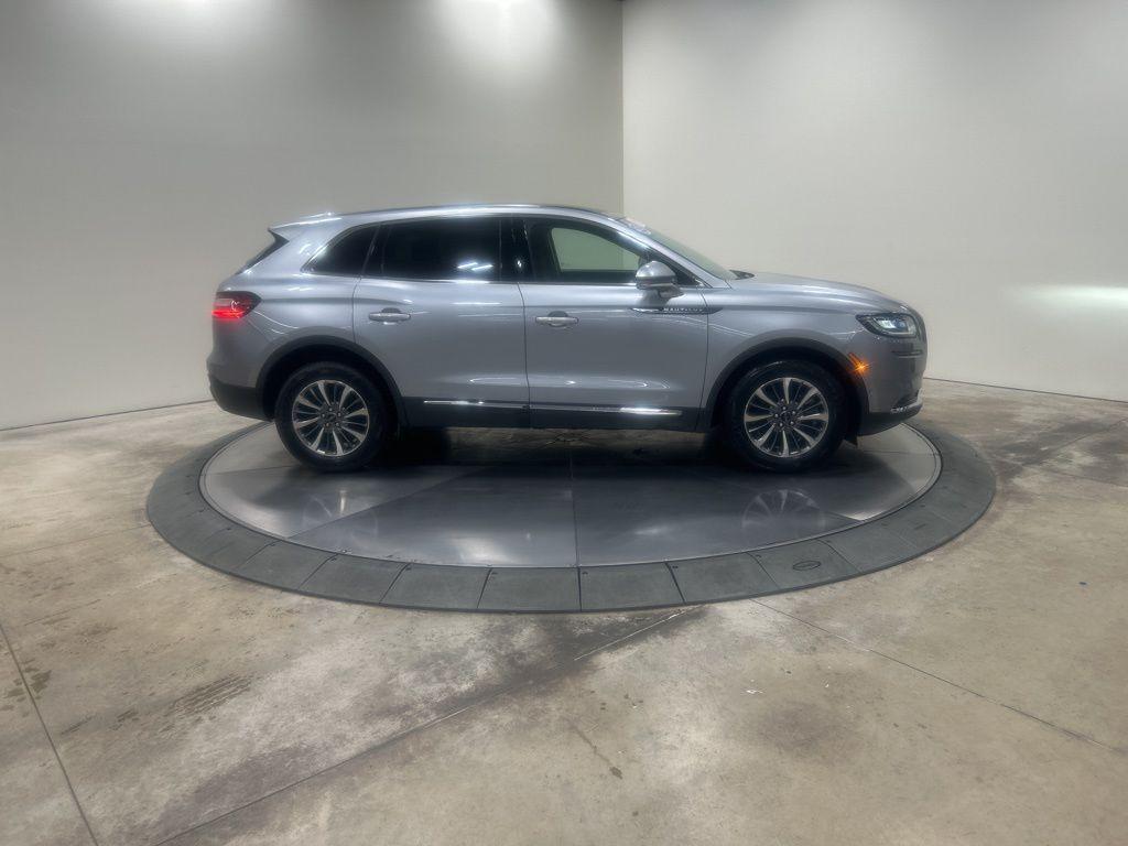 used 2022 Lincoln Nautilus car, priced at $34,901