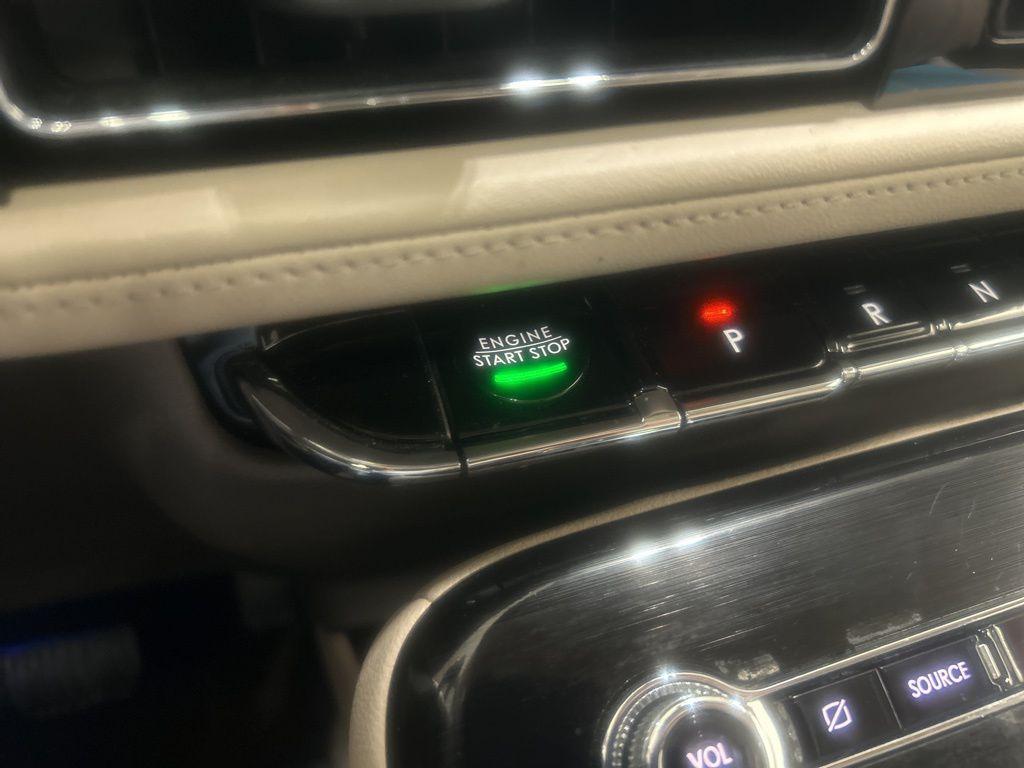 used 2022 Lincoln Nautilus car, priced at $34,901