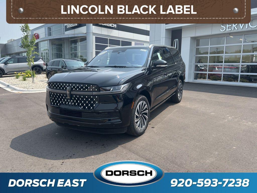 new 2025 Lincoln Navigator car, priced at $123,035
