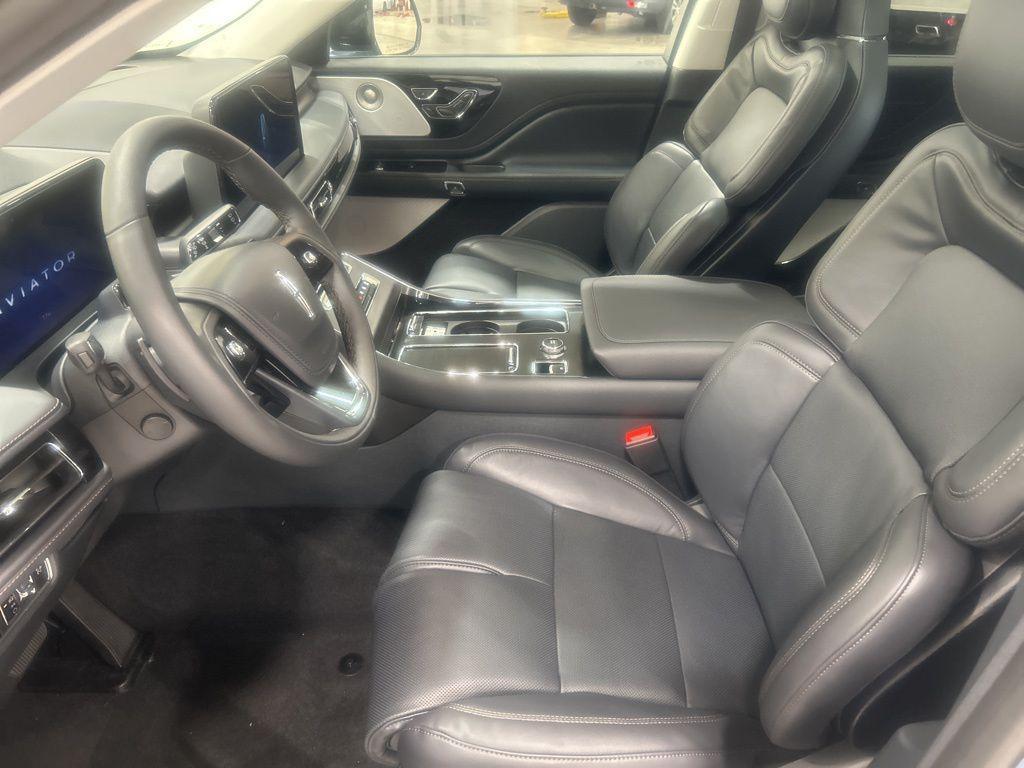 new 2025 Lincoln Aviator car, priced at $79,495