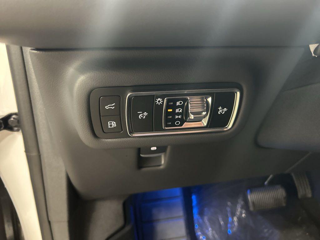 new 2025 Lincoln Nautilus car, priced at $66,955