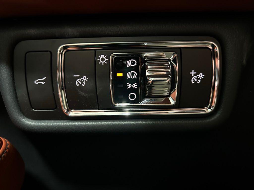 new 2026 Lincoln Aviator car, priced at $85,360