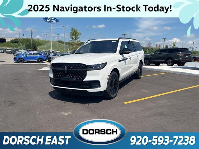 new 2025 Lincoln Navigator car, priced at $110,535