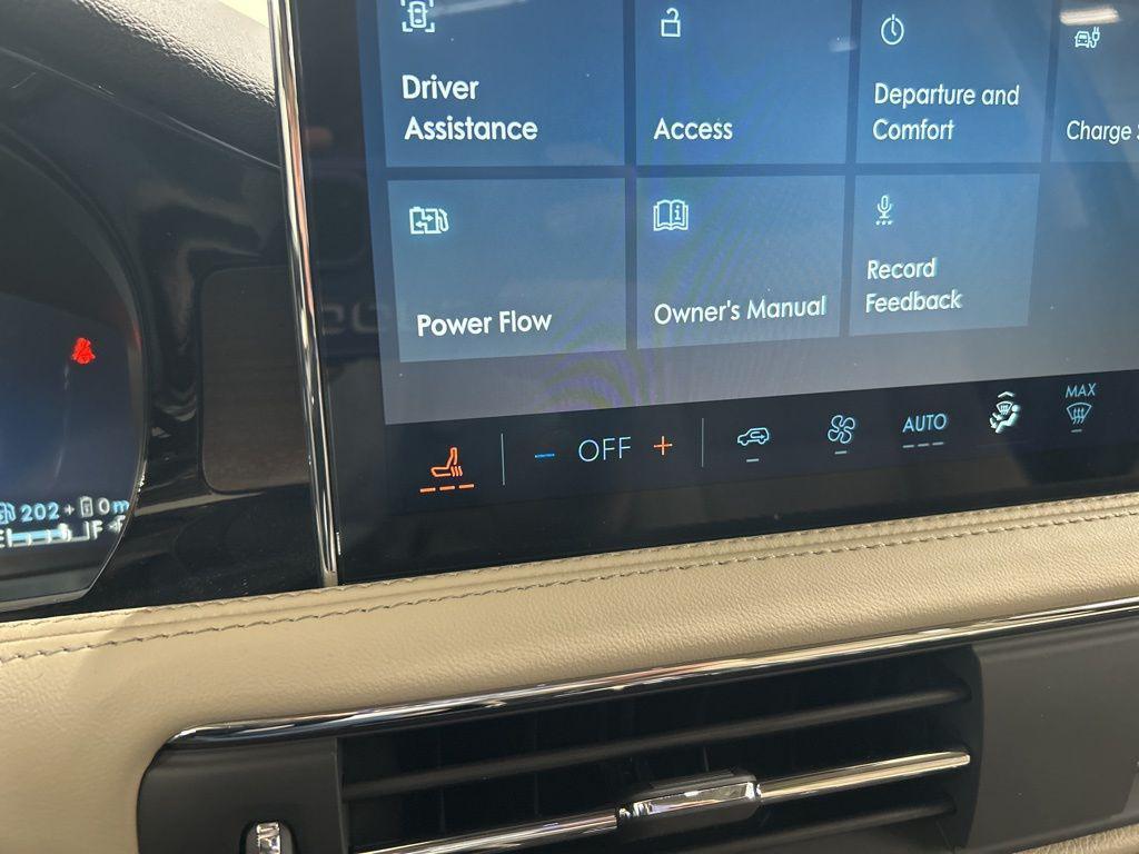 new 2025 Lincoln Corsair car, priced at $56,660