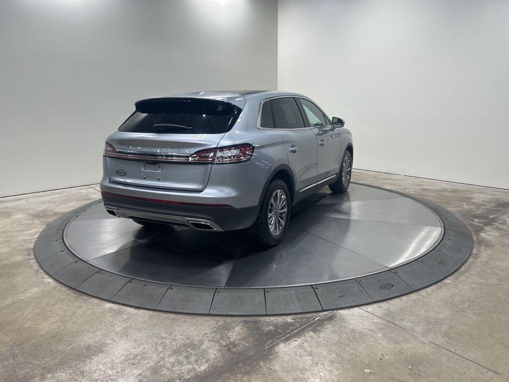 used 2022 Lincoln Nautilus car, priced at $33,299