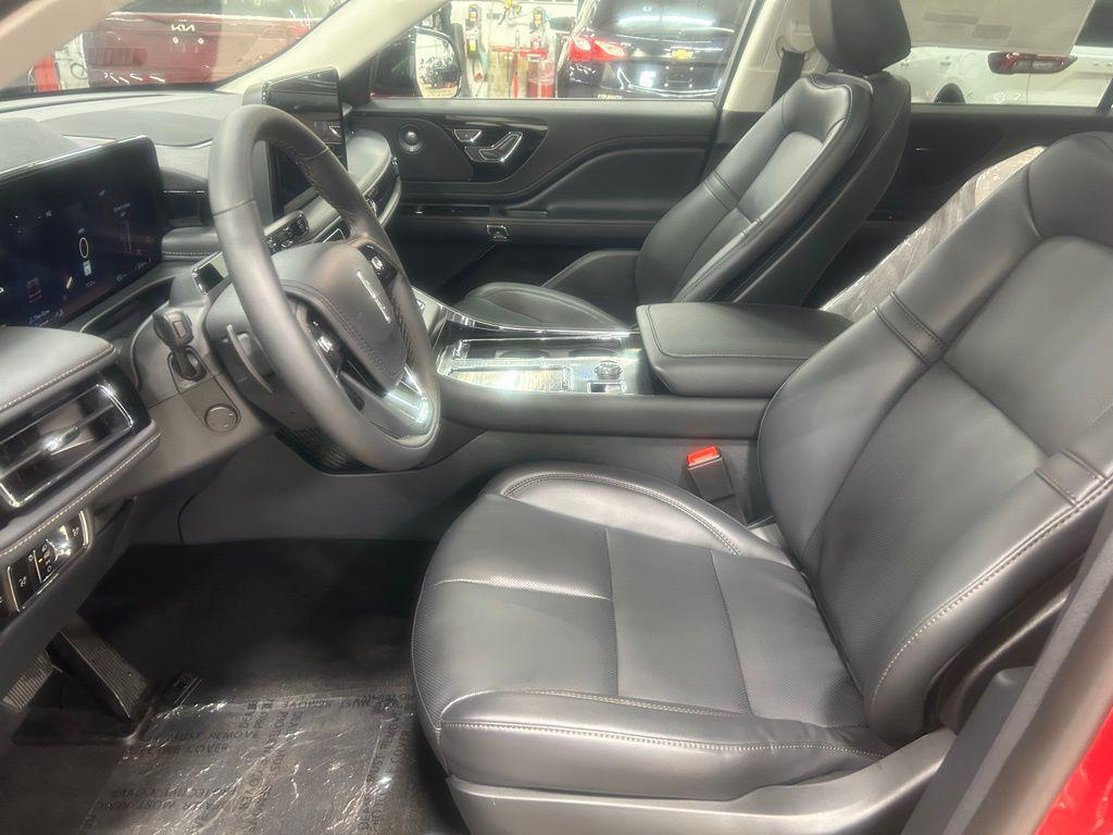 new 2025 Lincoln Aviator car, priced at $69,115