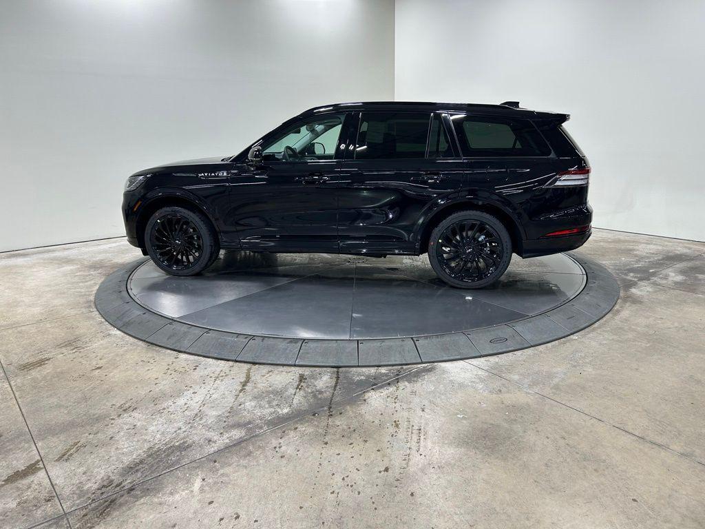 new 2026 Lincoln Aviator car, priced at $82,320
