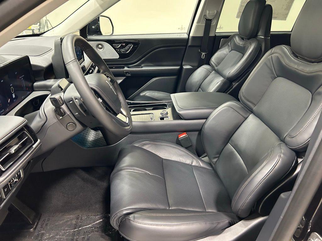 new 2026 Lincoln Aviator car, priced at $82,320