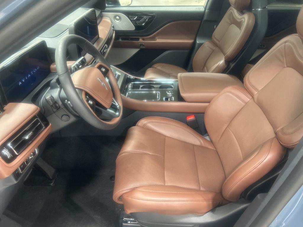 new 2025 Lincoln Aviator car, priced at $82,475