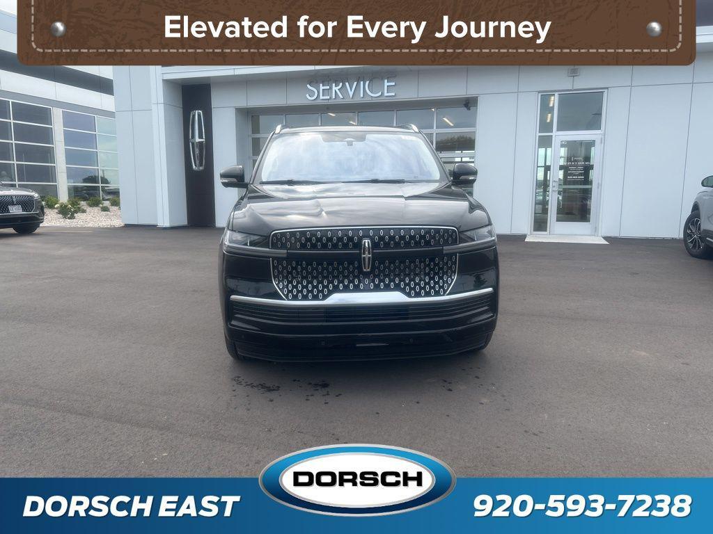 new 2025 Lincoln Navigator car, priced at $101,190