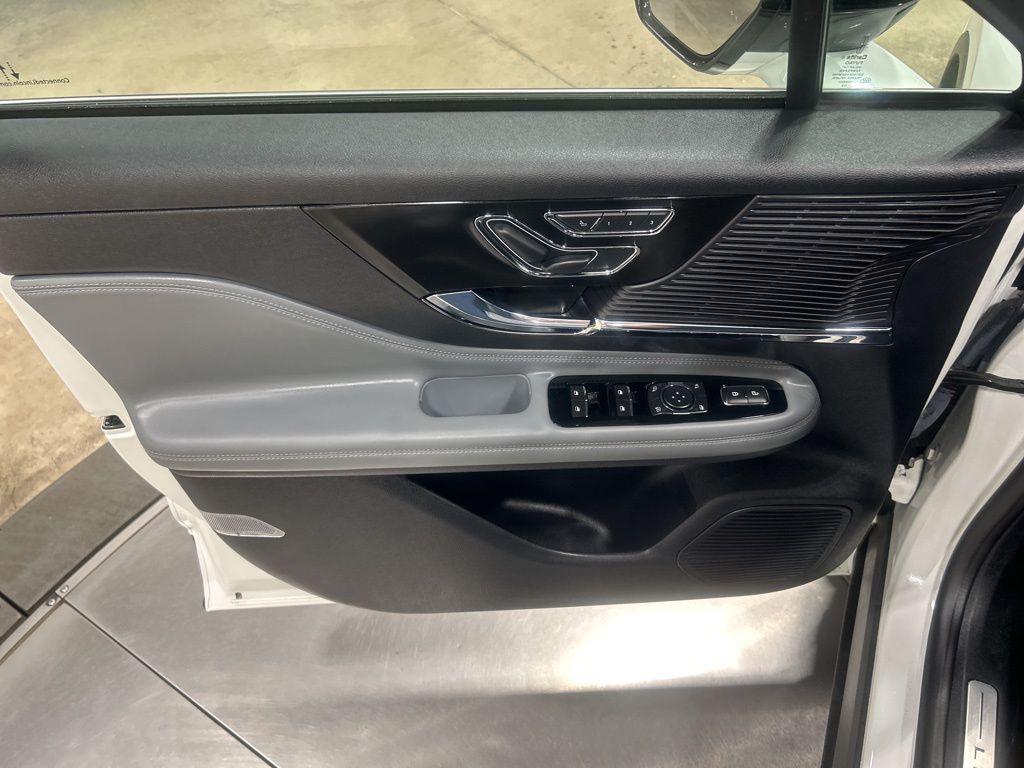 used 2022 Lincoln Corsair car, priced at $31,853