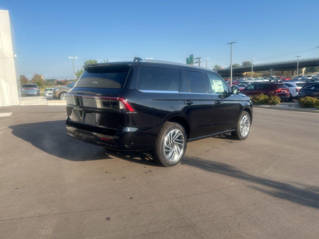 new 2025 Lincoln Navigator car, priced at $101,190