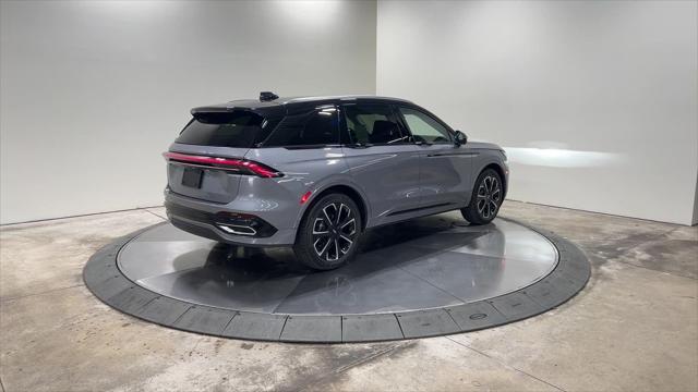 new 2025 Lincoln Nautilus car, priced at $64,320