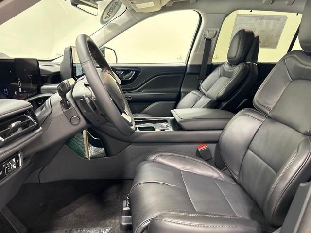new 2025 Lincoln Aviator car, priced at $73,685