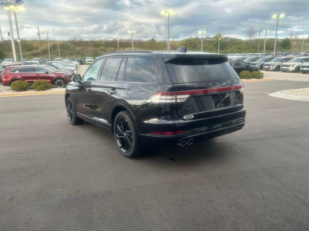new 2025 Lincoln Aviator car, priced at $77,225