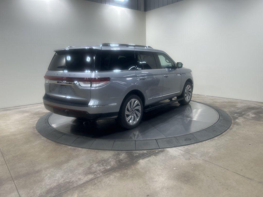 used 2022 Lincoln Navigator car, priced at $61,935