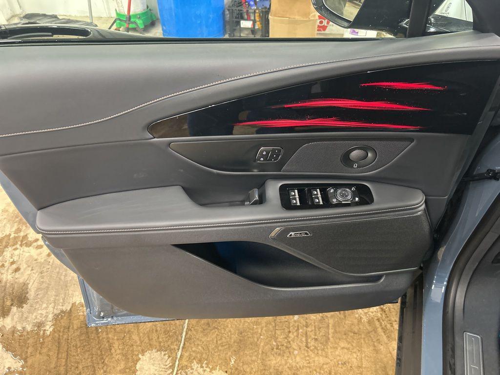 new 2025 Lincoln Nautilus car, priced at $69,335