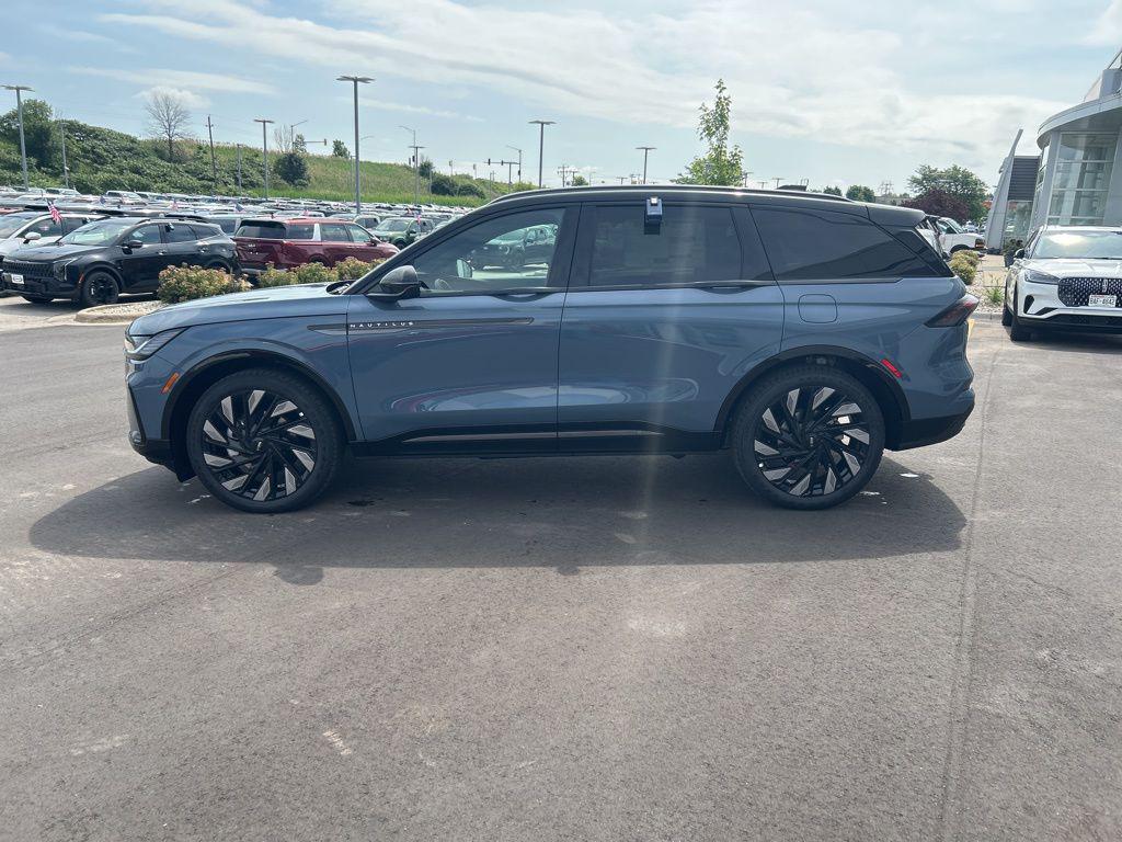 new 2025 Lincoln Nautilus car, priced at $69,335