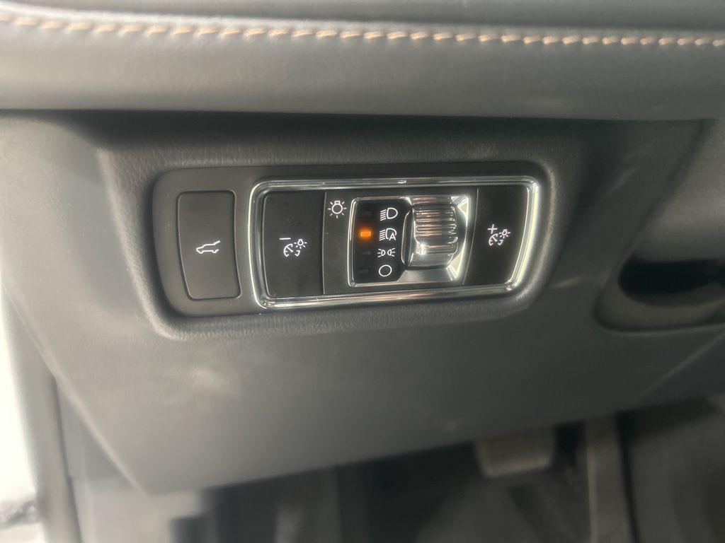 new 2025 Lincoln Aviator car, priced at $66,615