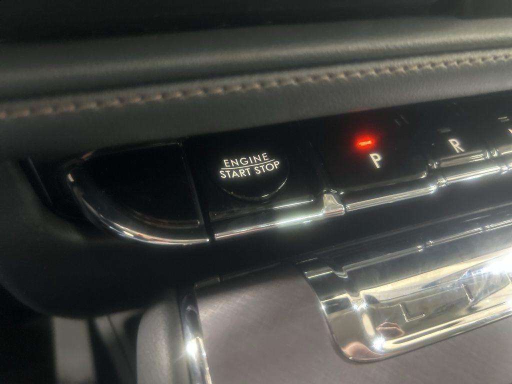 new 2025 Lincoln Aviator car, priced at $66,615