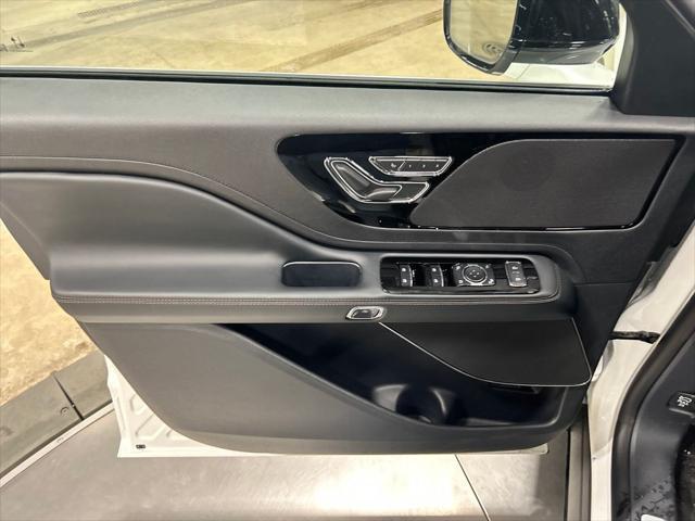 new 2025 Lincoln Aviator car, priced at $57,855