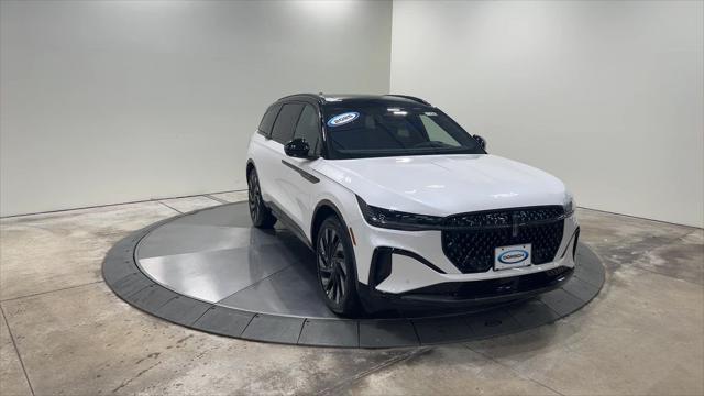 new 2025 Lincoln Nautilus car, priced at $66,053
