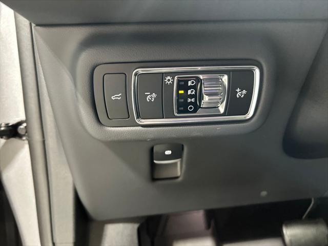 new 2025 Lincoln Nautilus car, priced at $66,053