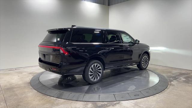 new 2025 Lincoln Navigator car, priced at $121,730