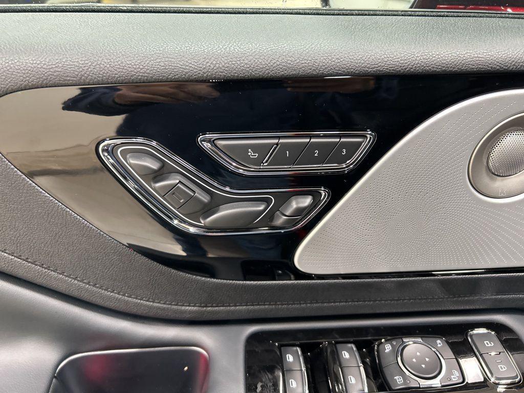 new 2026 Lincoln Aviator car, priced at $82,190