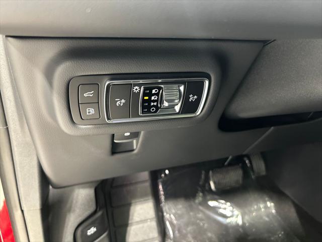 new 2025 Lincoln Nautilus car, priced at $67,416
