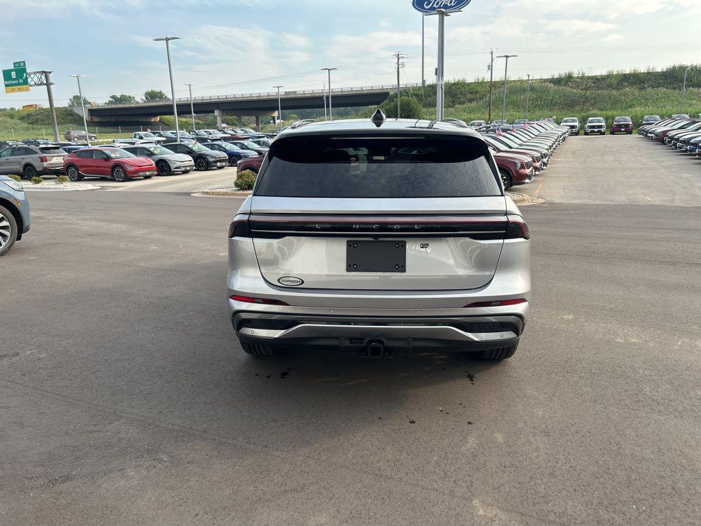 new 2025 Lincoln Nautilus car, priced at $72,645