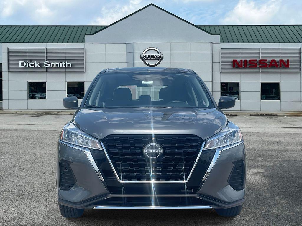 new 2025 Nissan Kicks Play car, priced at $23,165