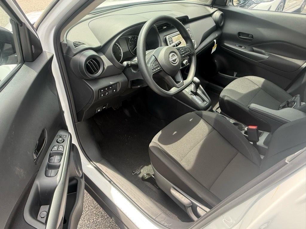 new 2025 Nissan Kicks Play car, priced at $22,910