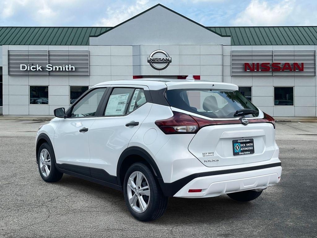 new 2025 Nissan Kicks Play car, priced at $23,165